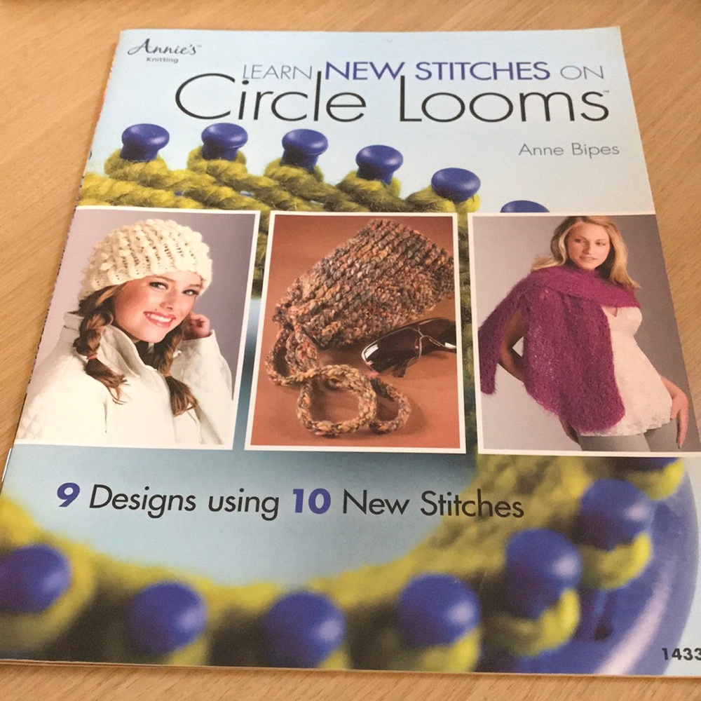 Learn New Stitches on Circle Looms